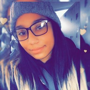 Meet your Posher, Cierra